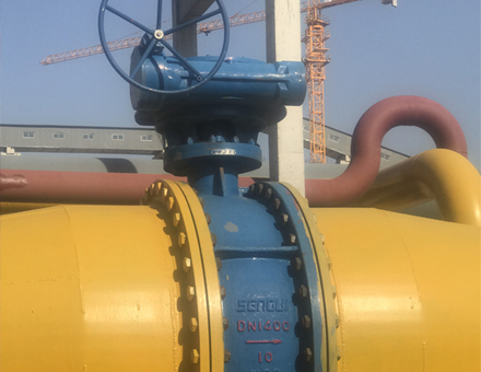 Gas pipeline butterfly valve